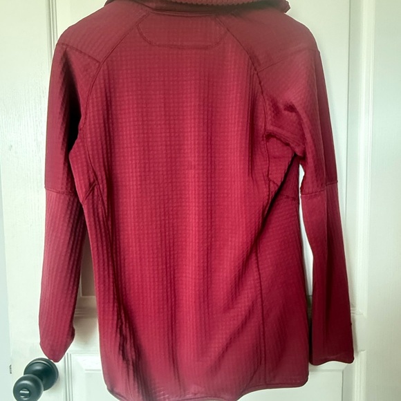Patagonia Maroon Half-Zip Fleece - Picture 6 of 9